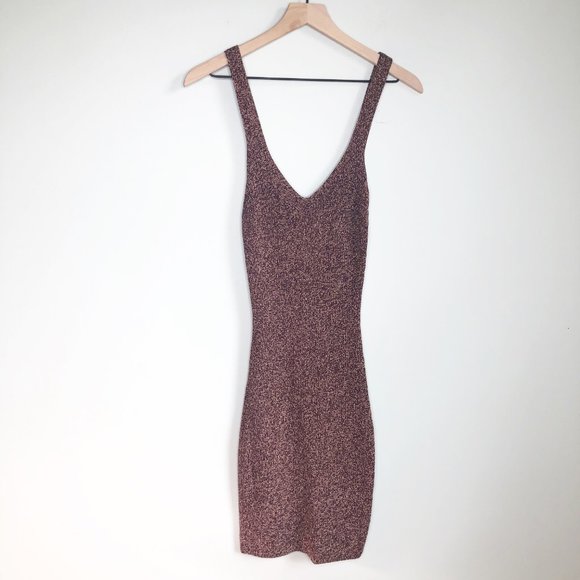 Aritzia Dresses & Skirts - Aritzia Wilfred Fitted Knit Midi Marbled Dress